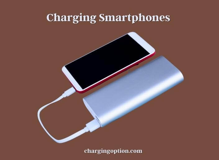 charging-smartphones-
